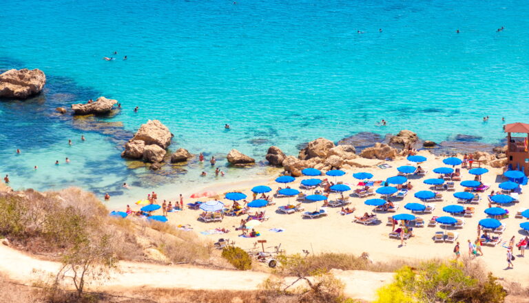 Konnos Bay